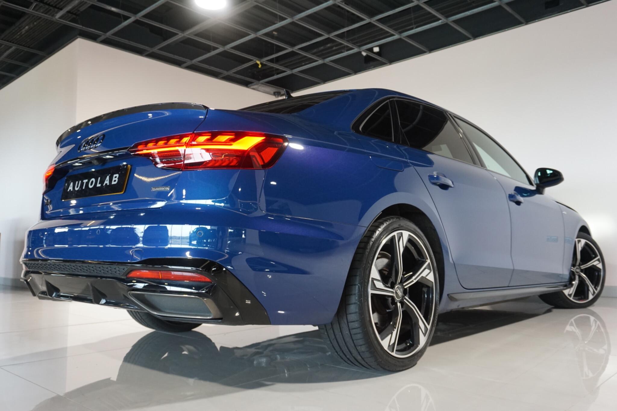 Audi A4 2.0 TDI 40 Black Edition Saloon 4dr Diesel S Tronic quattro Euro 6 (s/s) (204 ps)